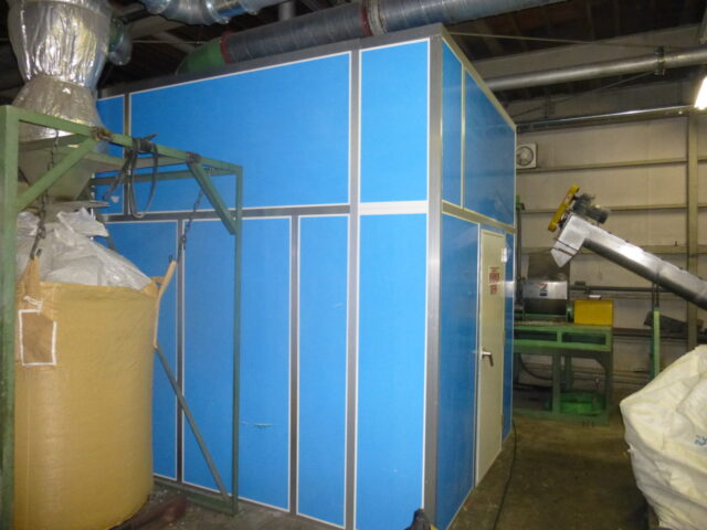 工場内粉砕機防音対策～簡易防音室＠千葉
