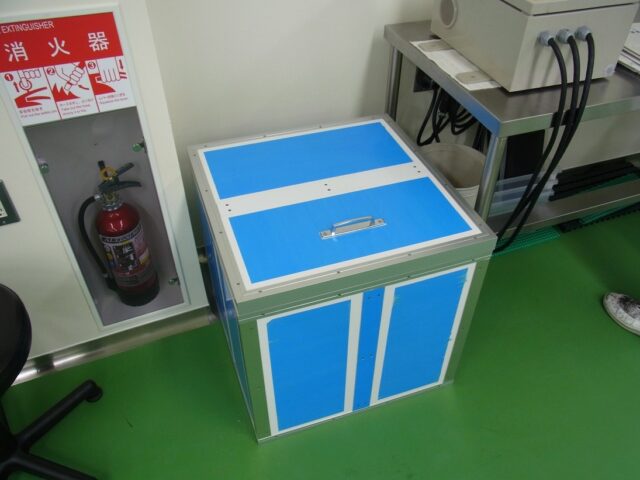 小型機械音の防音対策～BOX加工