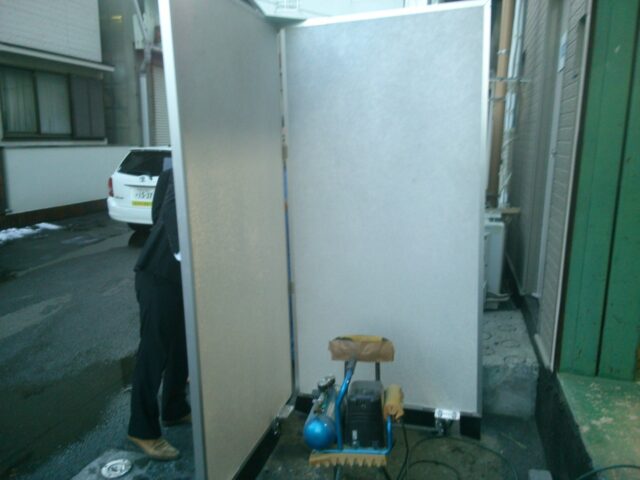 工事用の防音パネルを試作中