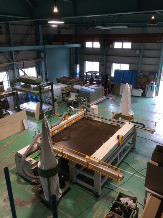 当社の防音パネルの生産現場を公開中～平日に工場をご案内できます