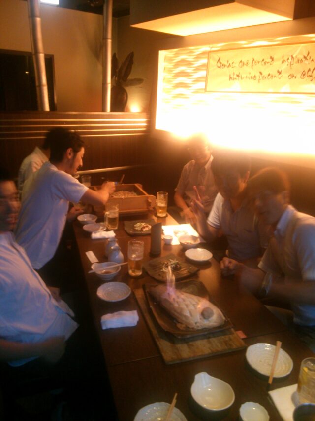 社内懇親会～新たな防音材職人に期待！