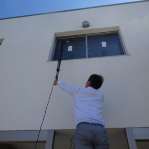 屋外より音漏れを測定