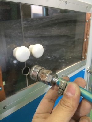 ホースの出し入れも・・・