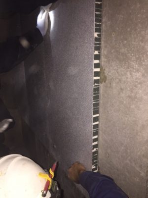 アンカー止めにて設置