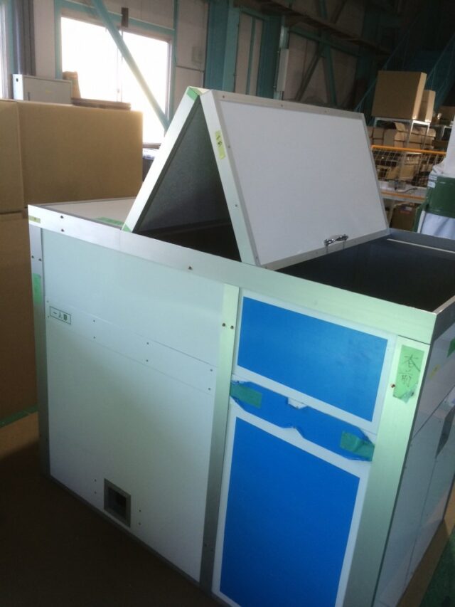 改良しやすい吸音材／ブロワー用防音ボックス編