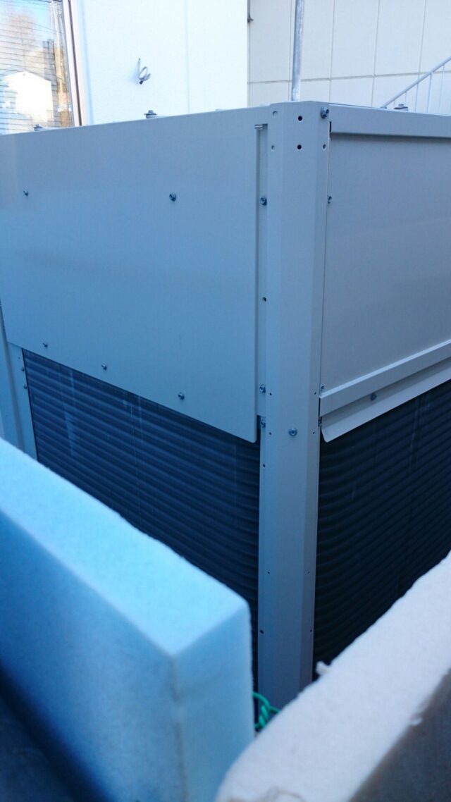 防音効果のない断熱材（発泡剤）を使用した施工例～最適な材料選定が重要です