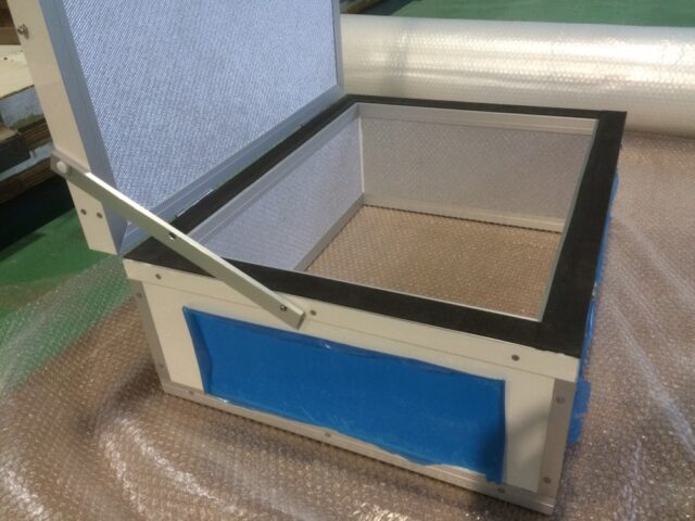 蓋付き防音ボックス製作～壁掛けの騒音源用