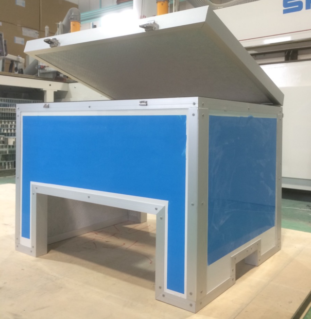 コピー機の騒音対策～コピー用紙の出し入れができ専用の防音ボックスを製作