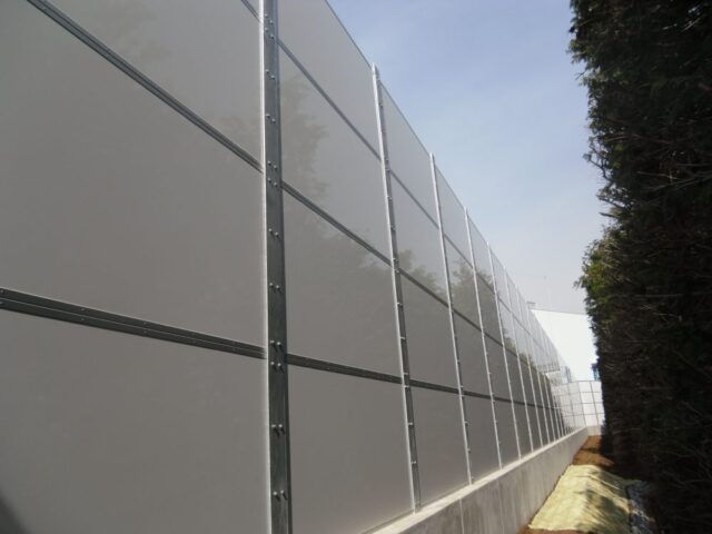 今までにない吸音ボードで騒音問題を簡単に解決出来ます！