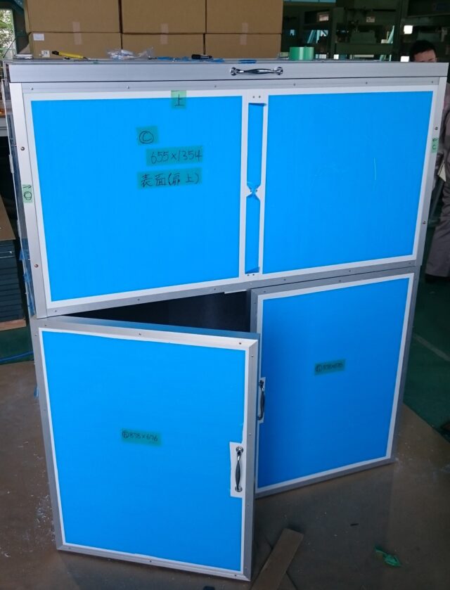 粉砕機用防音BOX～用途に応じて寸法や扉などを設定可能