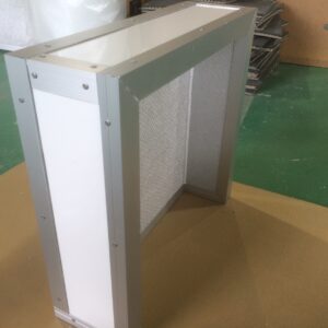 取り付け時空気を通すためボックス下部が開口しています。