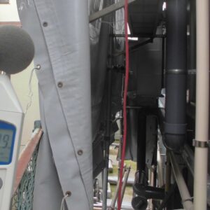 下にて騒音測定