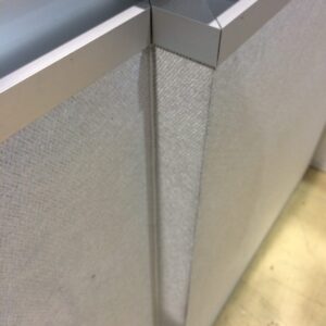 ボックス内部はこんな感じです。