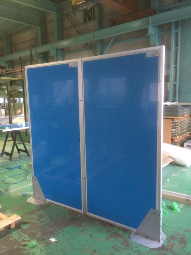 工場機械の騒音対策にまずは貸出パネルで簡易防音を試しませんか？