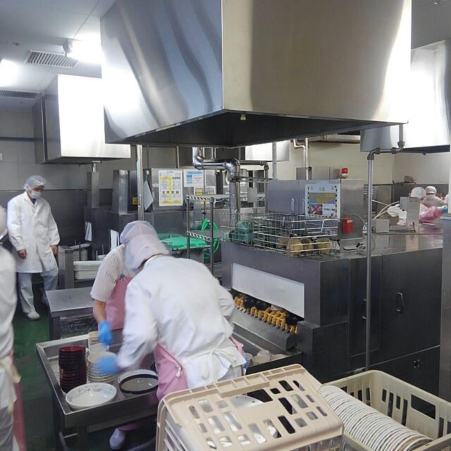 企業・工場の食堂～食器洗浄場の騒音事例