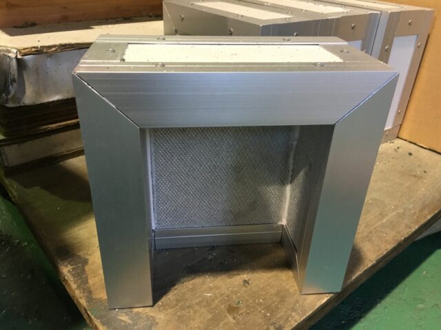 防音ボックスに使用するファンカバー～熱を外に逃がしつつ音を吸収します