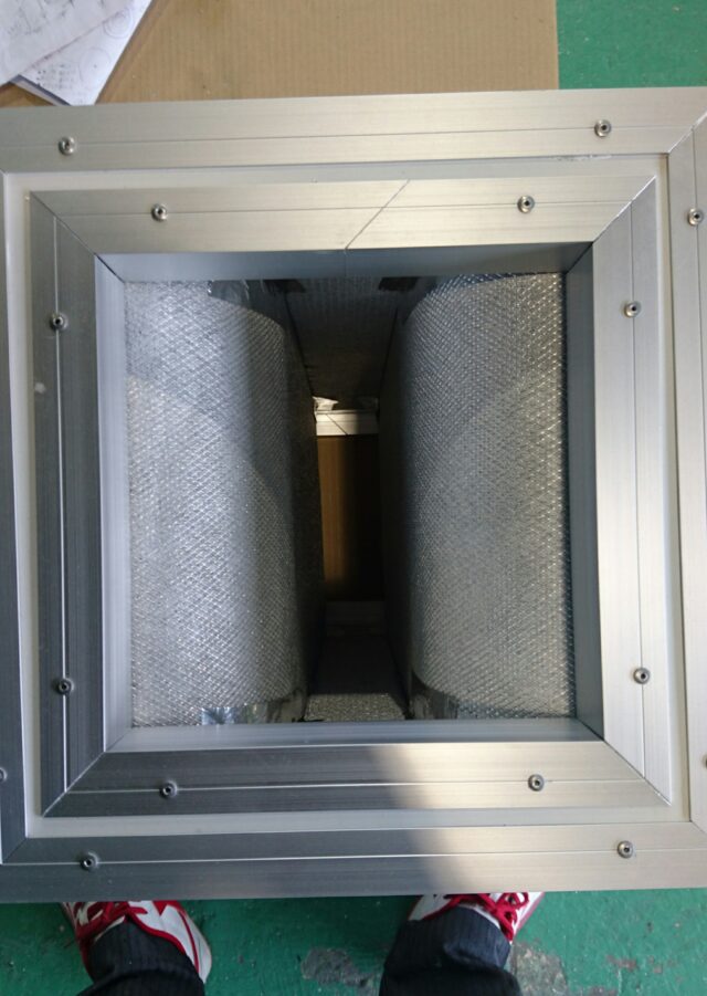 新型のダクト用サイレンサーの試作品の製作をお手伝い