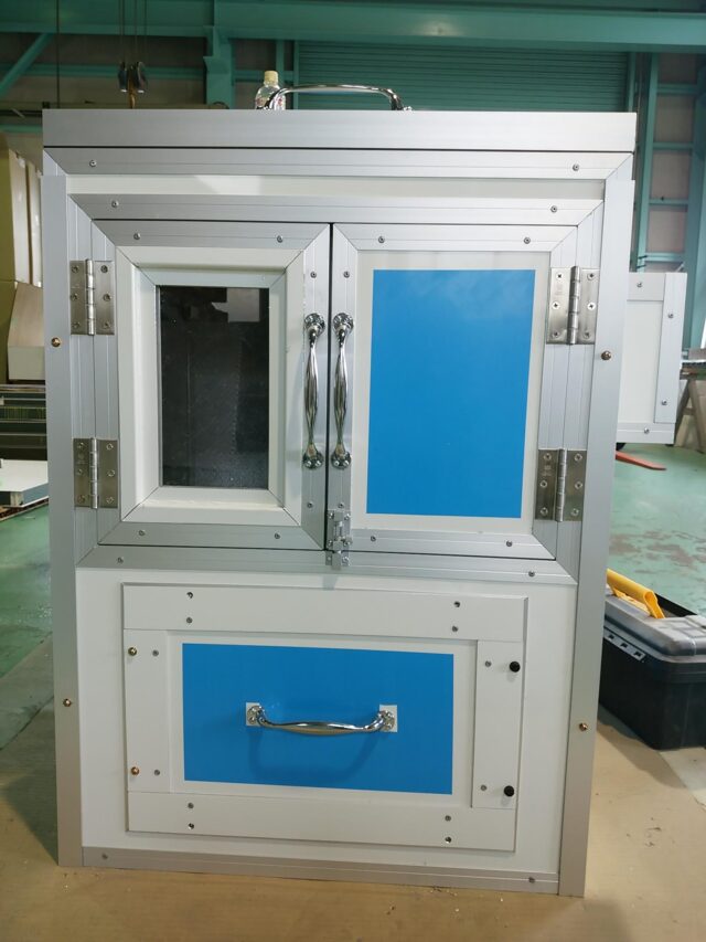 展示会防音ボックスにてデモンストレーションをご体験ください。＠東京ビッグサイト