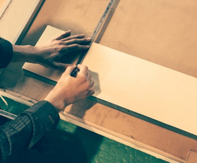 よくあるお問い合わせ～弊社防音パネルの取付け方は製品によって異なります