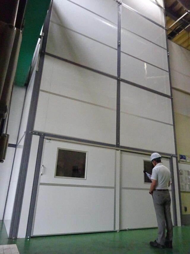 大型粉砕機とサイクロン（集塵機）の騒音対策～弊社吸遮音パネルで防音壁を設置＠千葉県