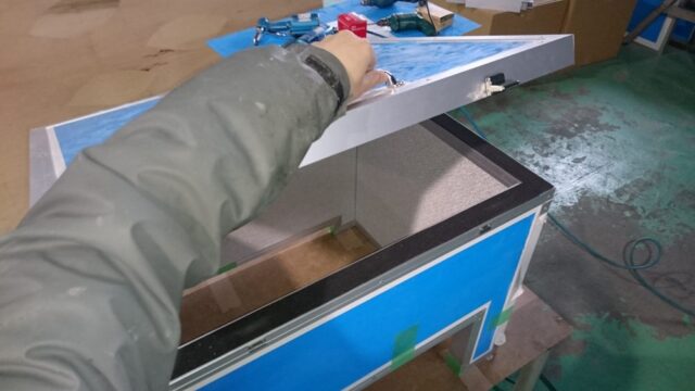 プリンターの騒音対策～「一人静タイプA」を使用した防音ボックスで約10～20dB低減