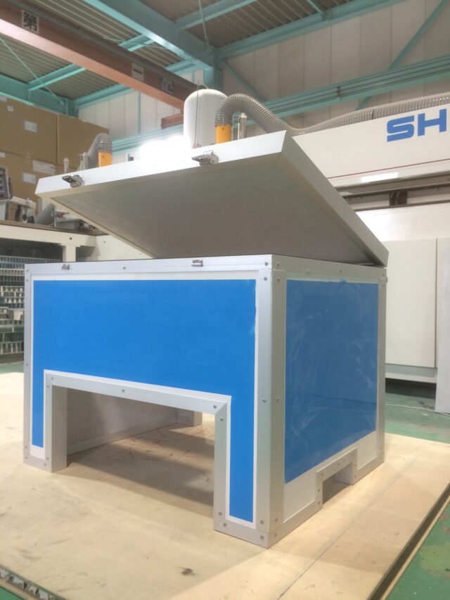 個人宅のプリンターの騒音対策～狭いエリアで使用可能な防音カバーを製作