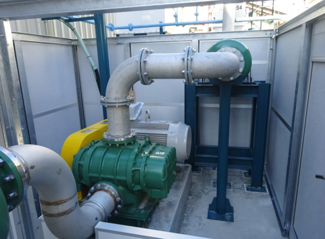 ブロワーの低周波騒音対策＠千葉県～排熱に配慮した防音壁施工で基準値をクリア