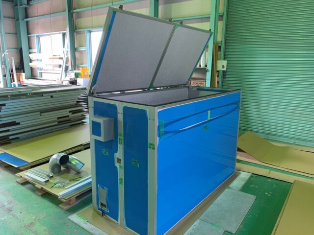 店舗屋外のコンプレッサーの騒音対策～防音BOX製作にあたり3つの仕様をご提案