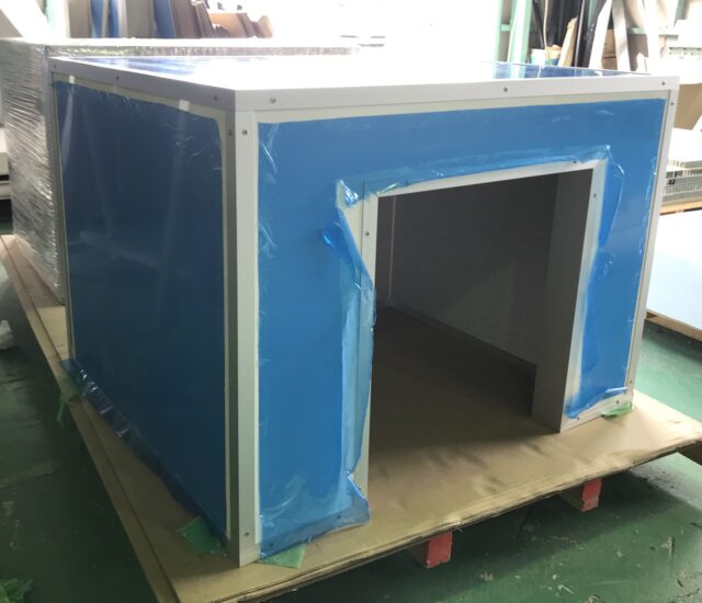 振動機の騒音対策～納品後直ぐにご利用可能な一体型の防音BOXを納入