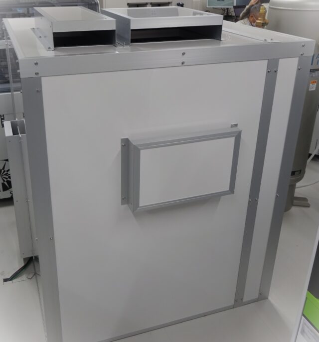 コンプレッサーの騒音対策＠兵庫県～防音カバー設置後は24㏈低減