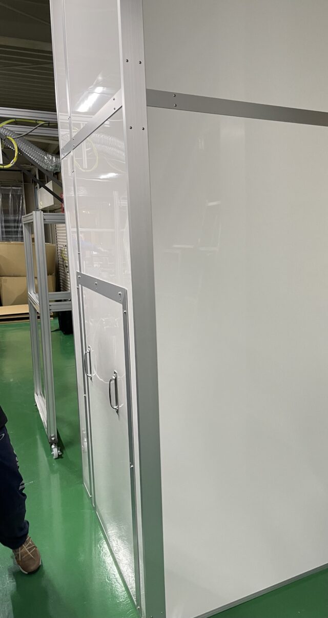 集塵機の騒音対策＠石川県～低周波対応『一人静タイプL』を使用した防音カバーで10db低減