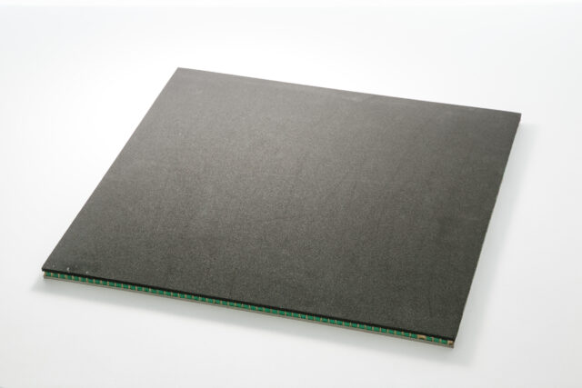 こどもの足音対策～『一人静 Grand』を床に敷くだけで騒音低減ができます