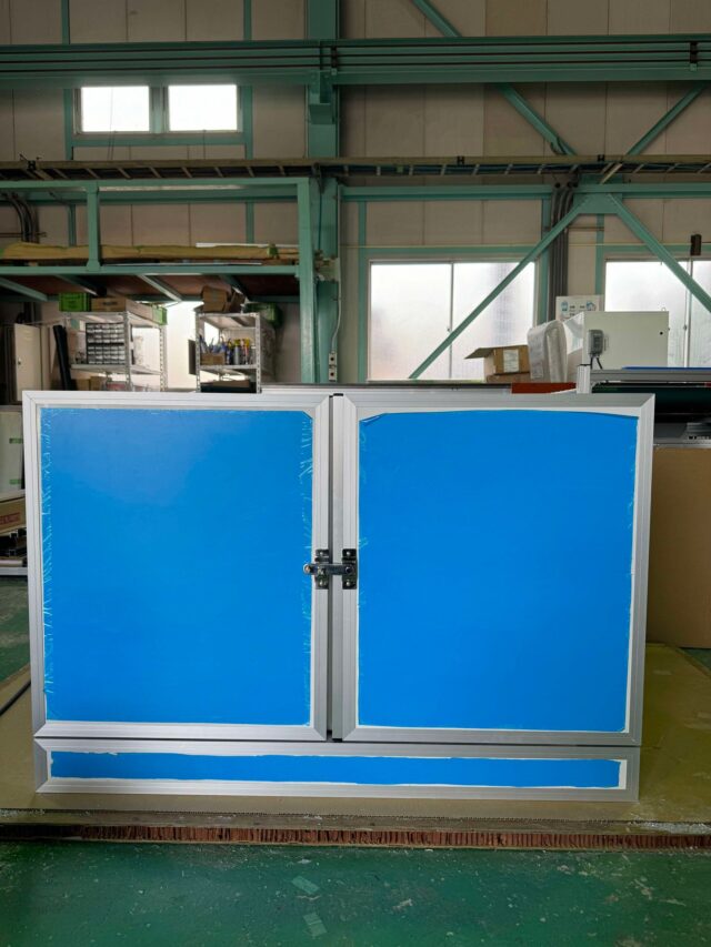 研究機関用機械の騒音対策～「一人静タイプL」を使用した振動と騒音を軽減する防音ボックスを製作