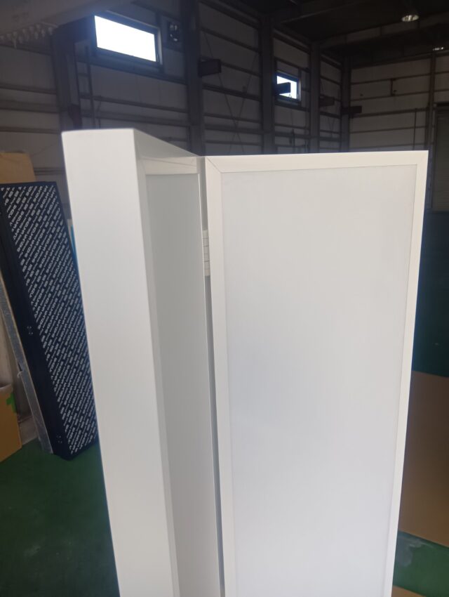 【試作製品紹介】お客様のご要望よりホワイトカラーのSHIZUKA Stillness Panel SDMを製作